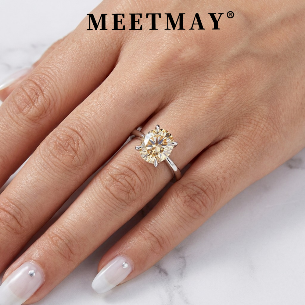 MEETMAY | Colorful Oval-Cut Moissanite Adjustable Ring – S925 Sterling Silver 18K Gold Plated, GRA Certified