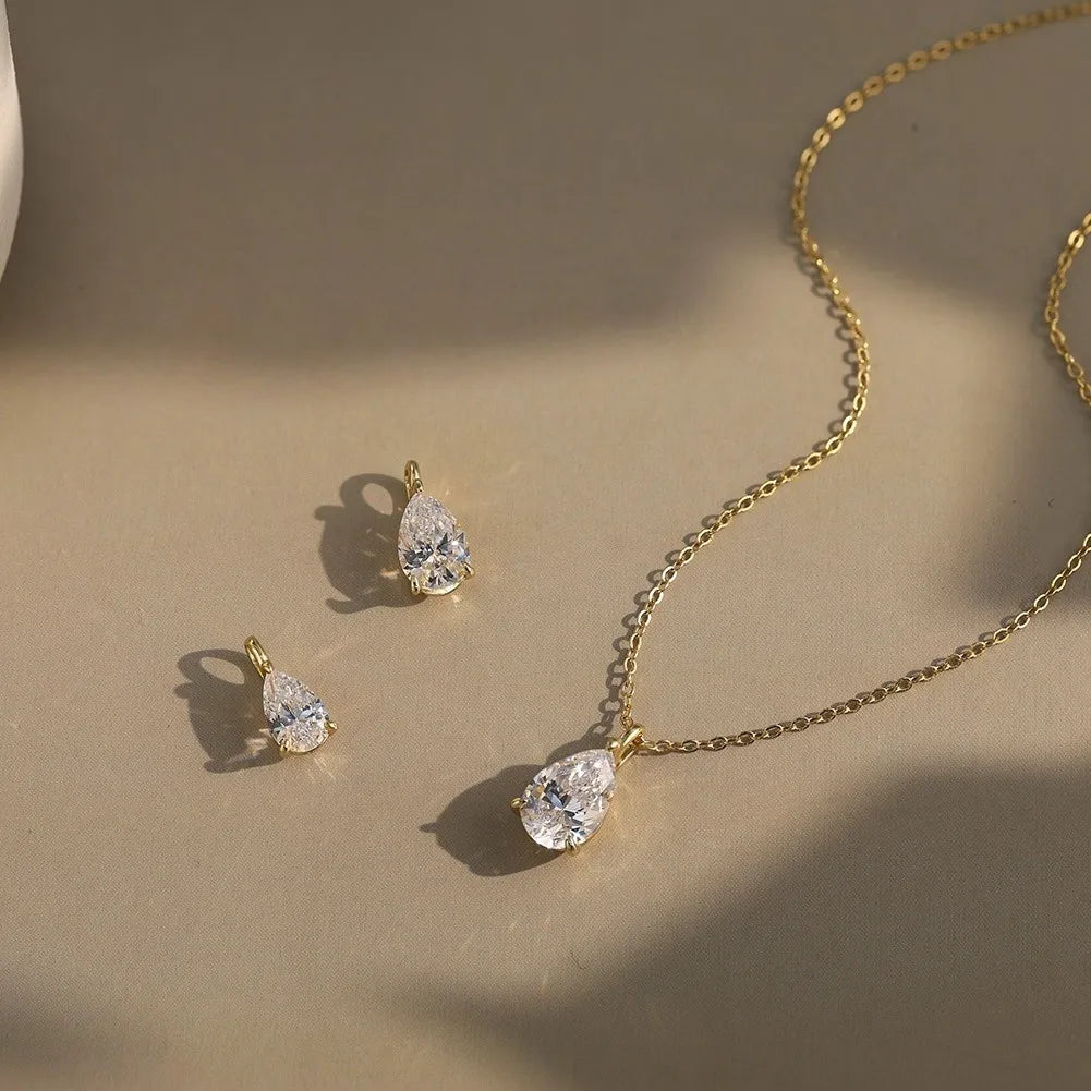 MEETMAY | Pear-Cut Moissanite Pendant Necklace – S925 Sterling Silver 18K Gold Plated, D-Color