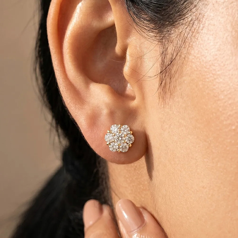 Moissanite Stud Earrings 1