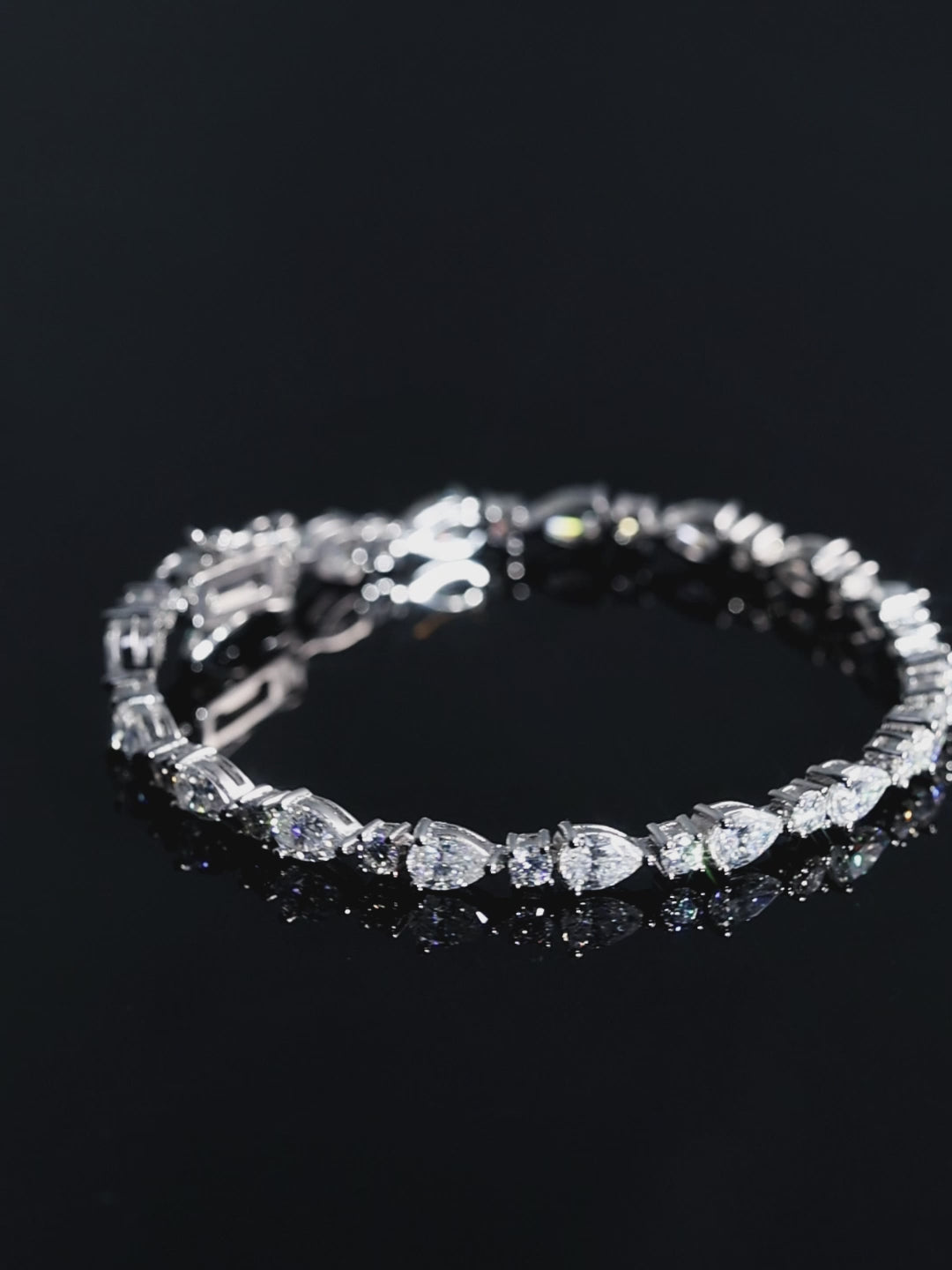 MEETMAY | Pear-Cut Moissanite Bracelet – S925 Sterling Silver 14K Gold Plated, D-Color